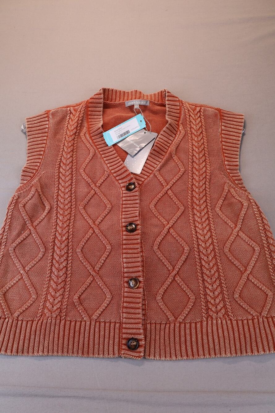 NEW Daniel Rainn Erin Cardigan Sweater Rust Orange Cable Knit Button Up V Neck L